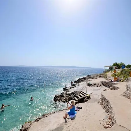 Nives Lägenhet Trogir